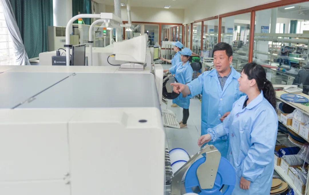 閩北日?qǐng)?bào)2020年12月11日?qǐng)?bào)道：苦練“內(nèi)功”！閩北這家企業(yè)不斷增強(qiáng)核心競(jìng)爭(zhēng)能力